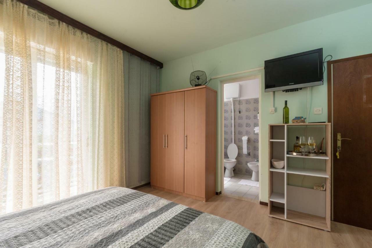 Guest House Djurdjica 德拉马利 外观 照片